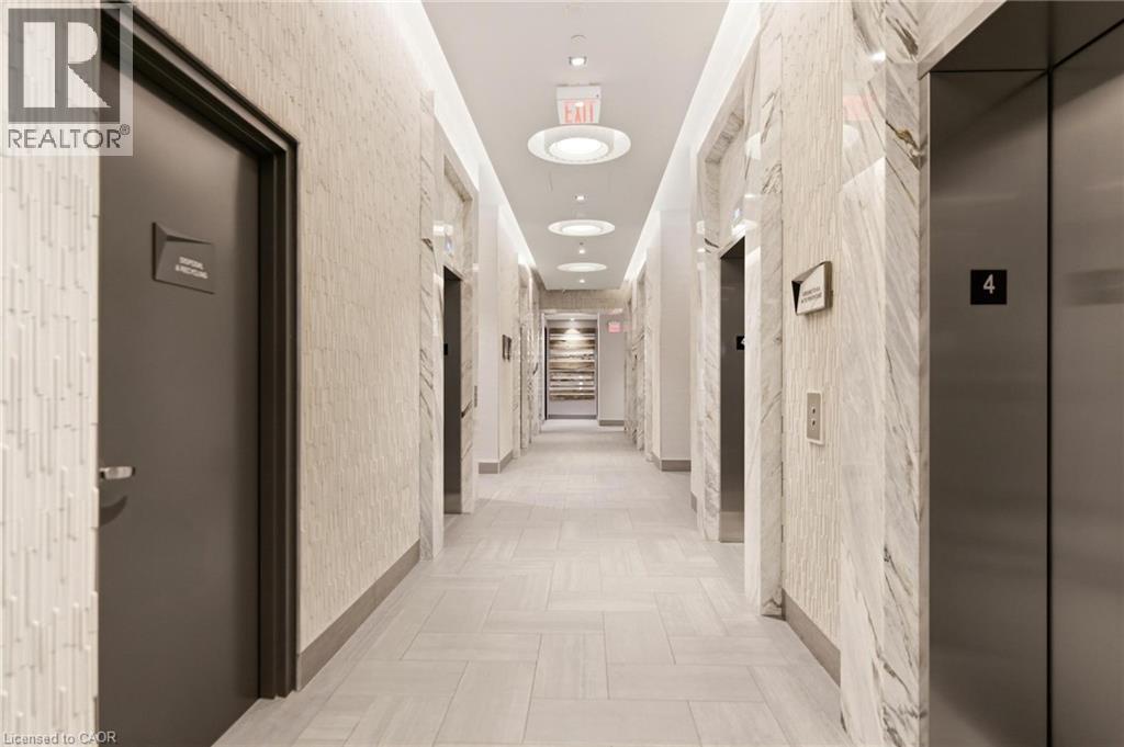 10 York Street Unit# 5512, Toronto, Ontario