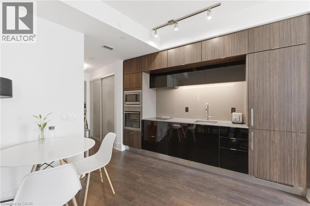 10 York Street Unit# 5512, Toronto, Ontario