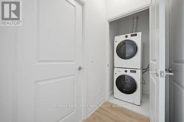 309 - 10 Meadowglen Place, Toronto (woburn), Ontario