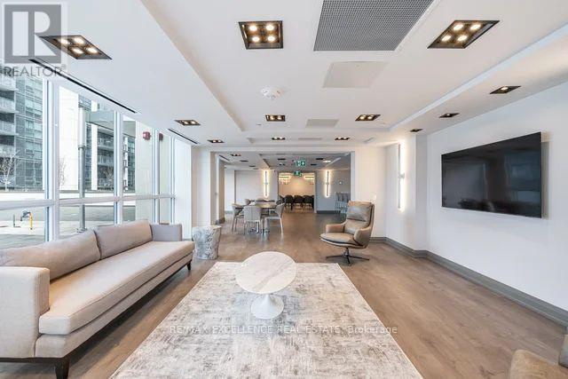 309 - 10 Meadowglen Place, Toronto (woburn), Ontario