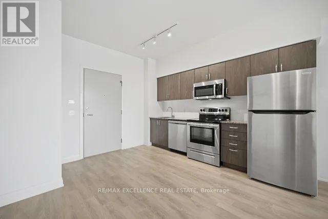 309 - 10 Meadowglen Place, Toronto (woburn), Ontario