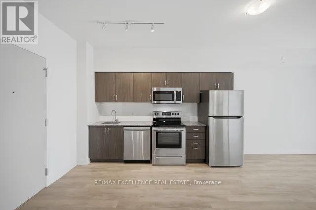 309 - 10 Meadowglen Place, Toronto (woburn), Ontario