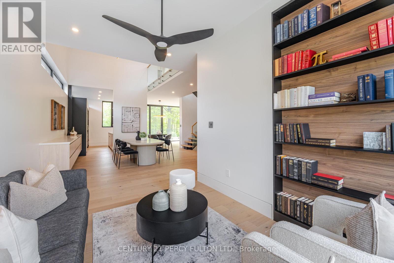 10 Haida Court, Toronto (highland Creek), Ontario