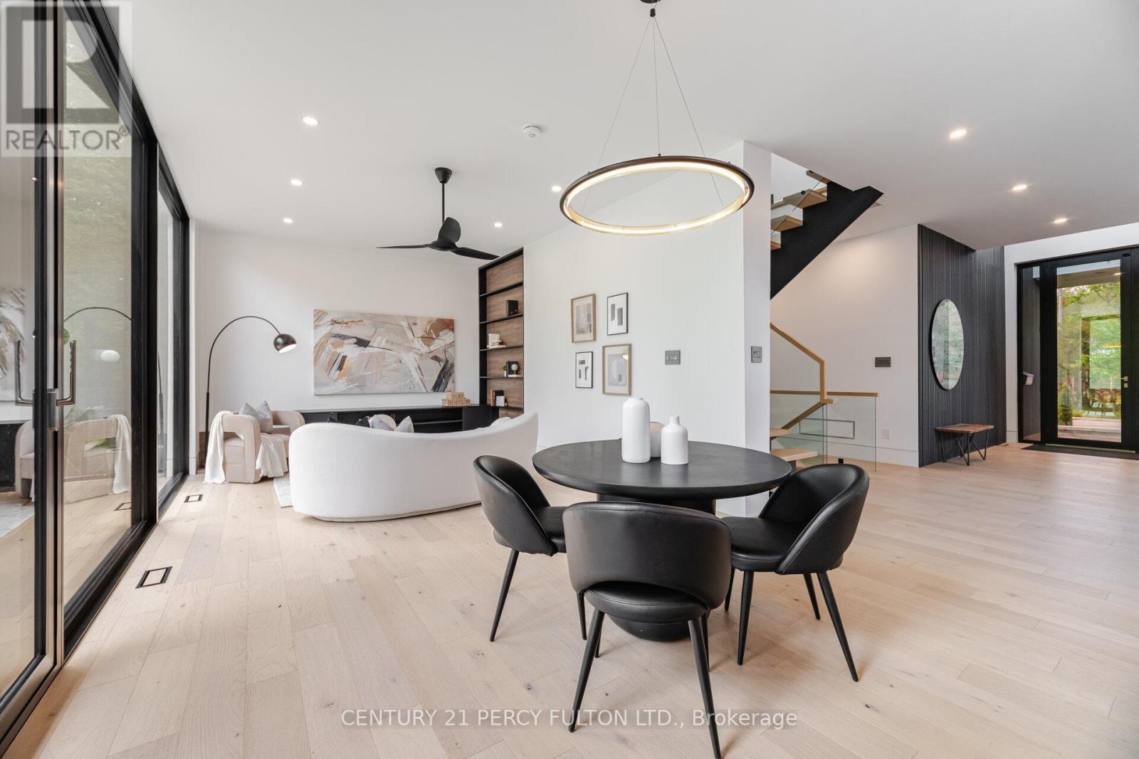 10 Haida Court, Toronto (highland Creek), Ontario