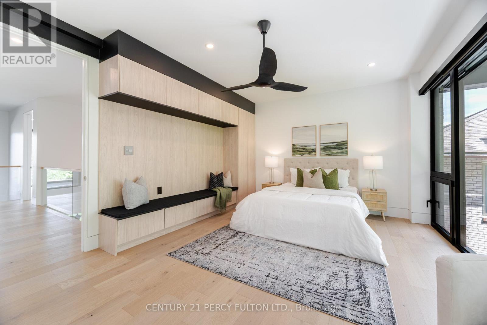 10 Haida Court, Toronto (highland Creek), Ontario