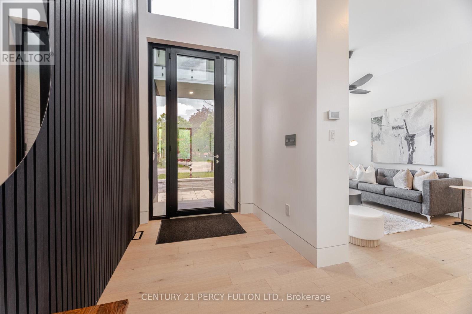 10 Haida Court, Toronto (highland Creek), Ontario