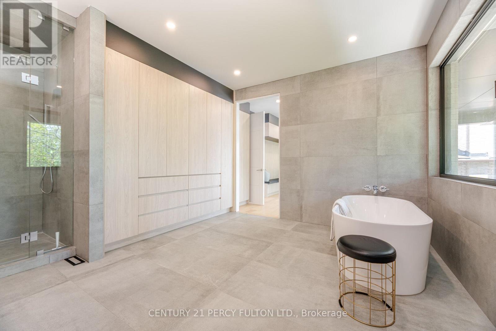 10 Haida Court, Toronto (highland Creek), Ontario