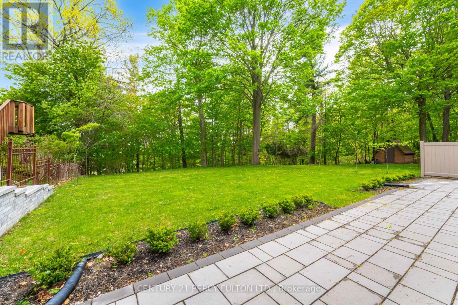 10 Haida Court, Toronto (highland Creek), Ontario