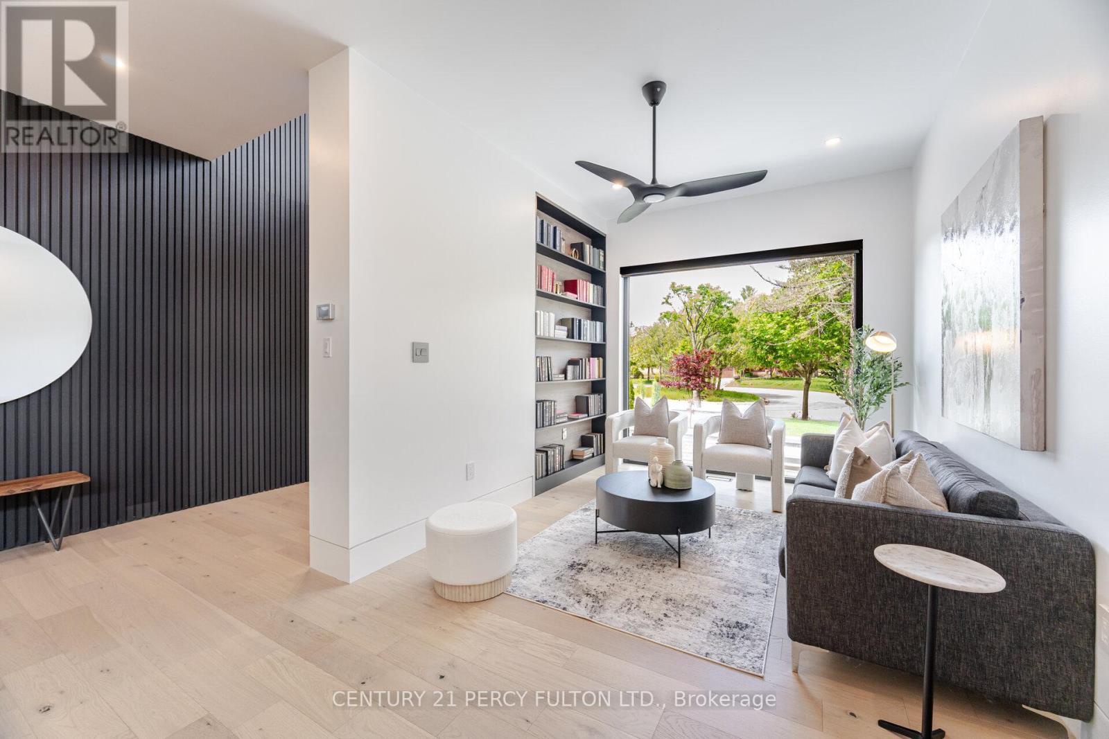 10 Haida Court, Toronto (highland Creek), Ontario