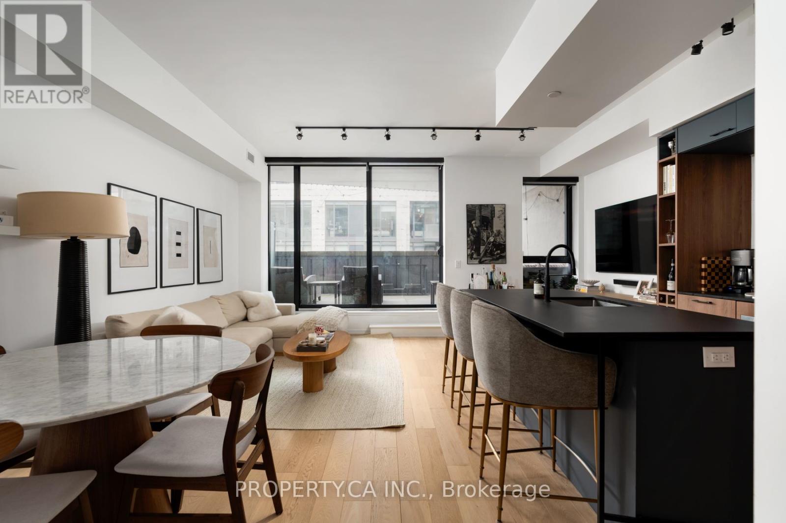 302 - 41 Dovercourt Road, Toronto (niagara), Ontario