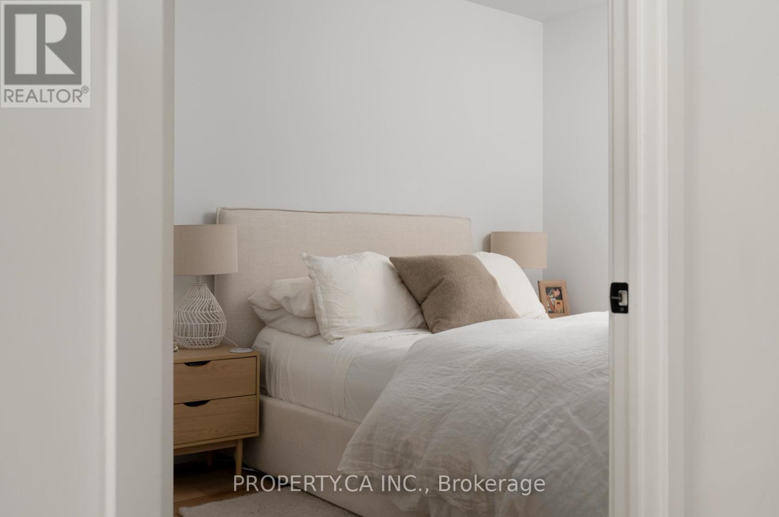 302 - 41 Dovercourt Road, Toronto (niagara), Ontario