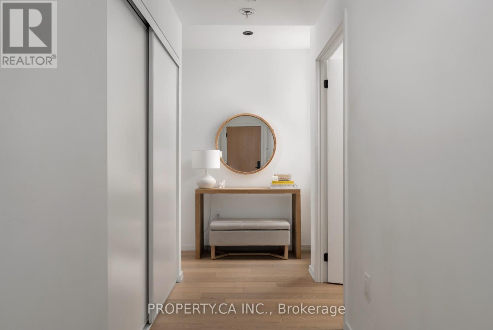 302 - 41 Dovercourt Road, Toronto (niagara), Ontario