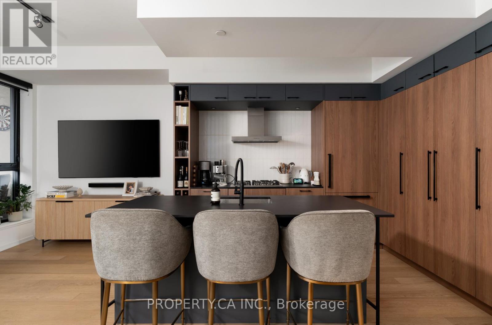 302 - 41 Dovercourt Road, Toronto (niagara), Ontario