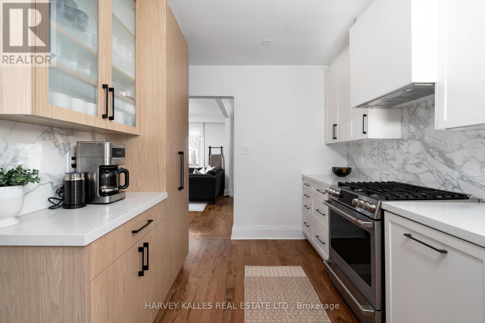 97 Atlas Avenue, Toronto (oakwood Village), Ontario