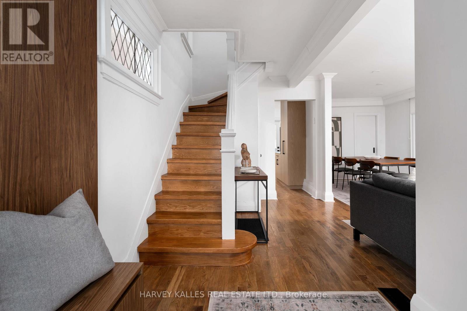 97 Atlas Avenue, Toronto (oakwood Village), Ontario