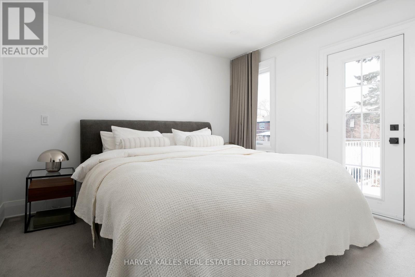 97 Atlas Avenue, Toronto (oakwood Village), Ontario