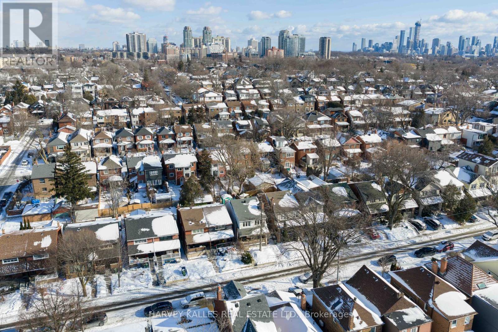 97 Atlas Avenue, Toronto (oakwood Village), Ontario