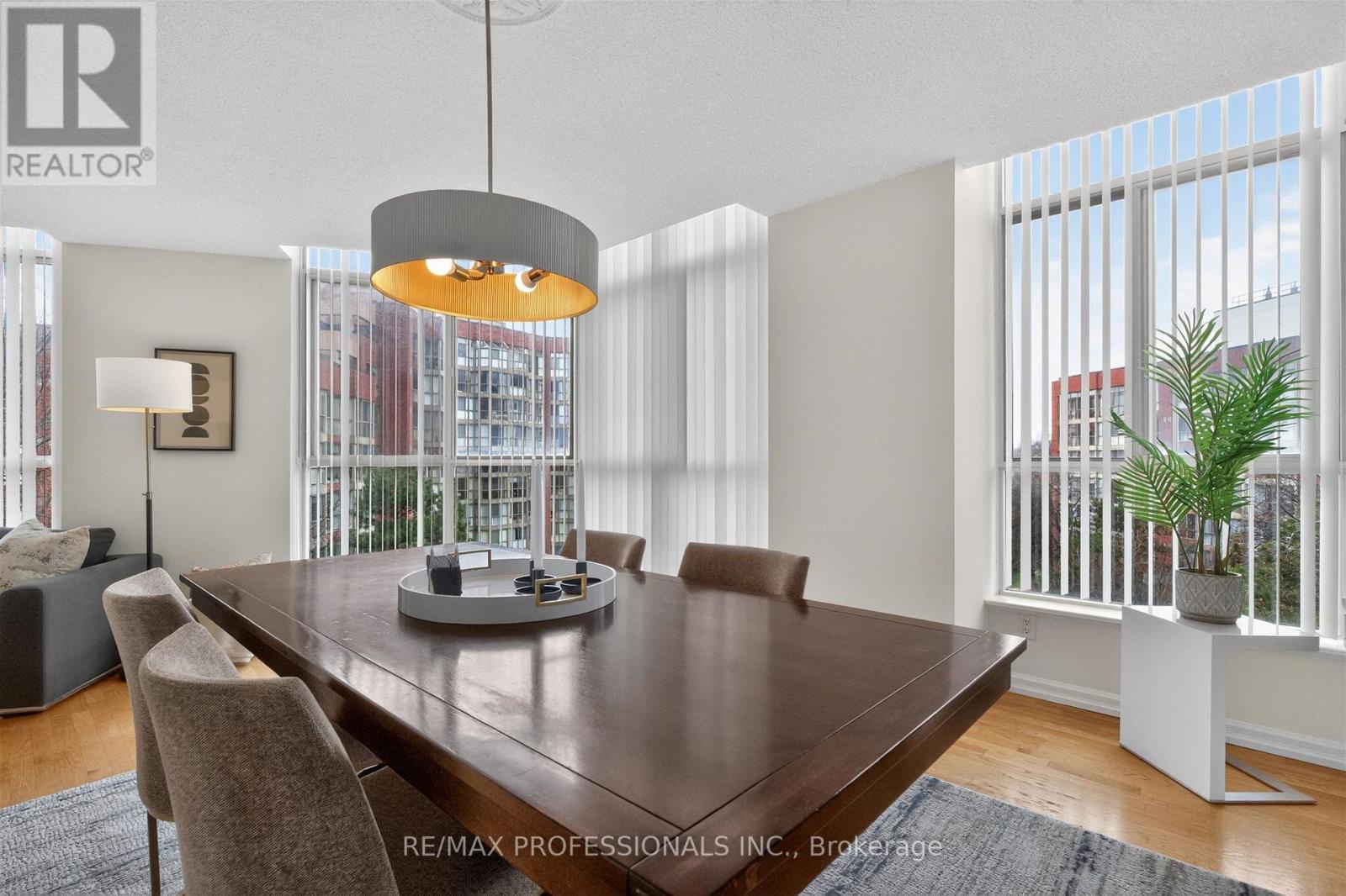 620 - 20 Southport Street, Toronto (high Park-swansea), Ontario