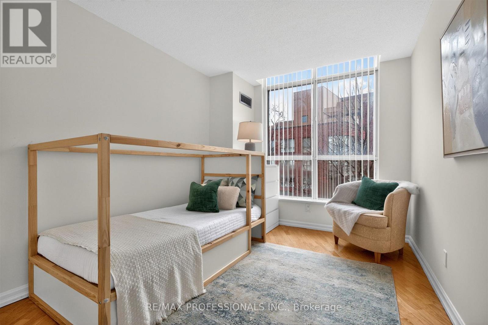 620 - 20 Southport Street, Toronto (high Park-swansea), Ontario