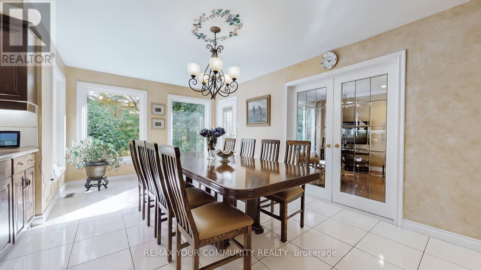 35 La Rush Drive, Toronto (humber Heights), Ontario