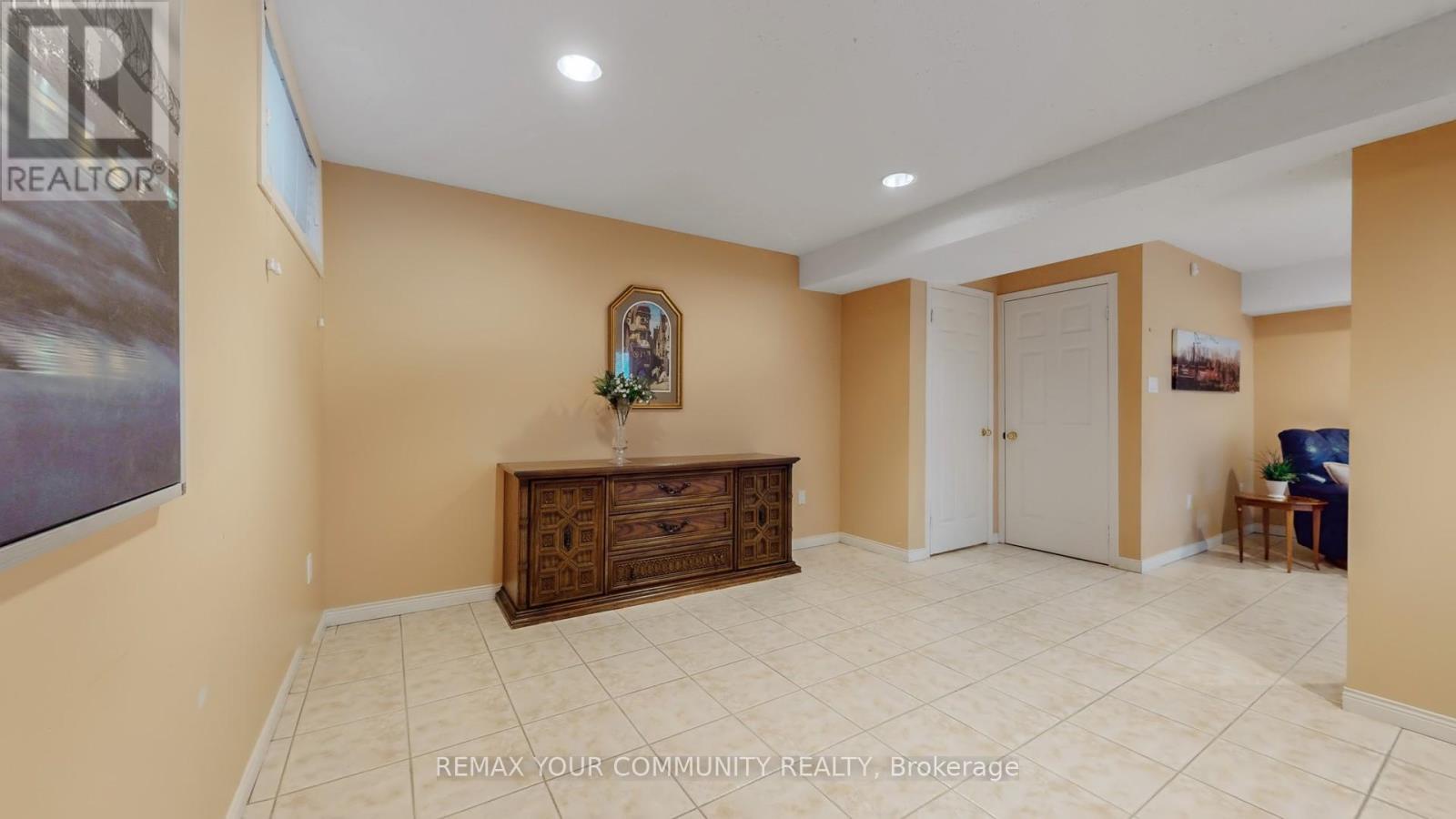 35 La Rush Drive, Toronto (humber Heights), Ontario