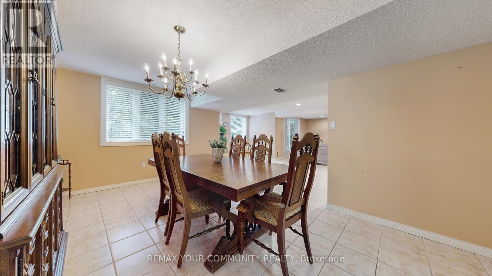 35 La Rush Drive, Toronto (humber Heights), Ontario