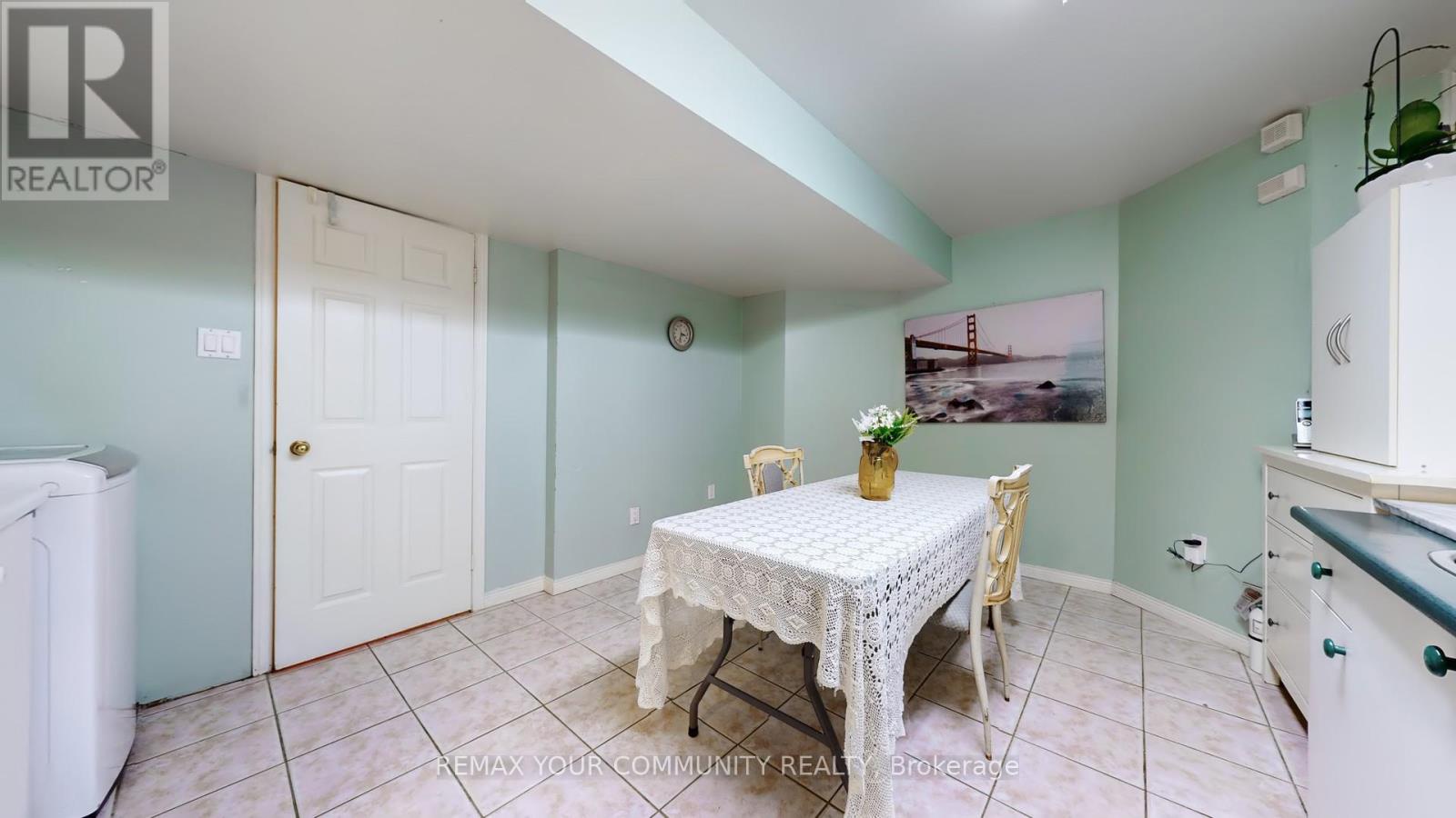 35 La Rush Drive, Toronto (humber Heights), Ontario