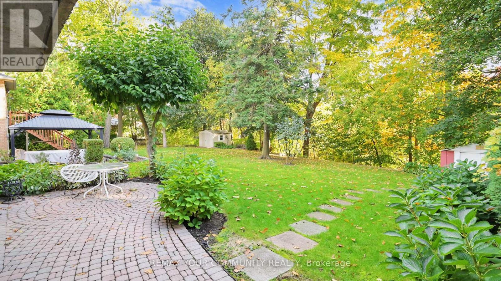 35 La Rush Drive, Toronto (humber Heights), Ontario