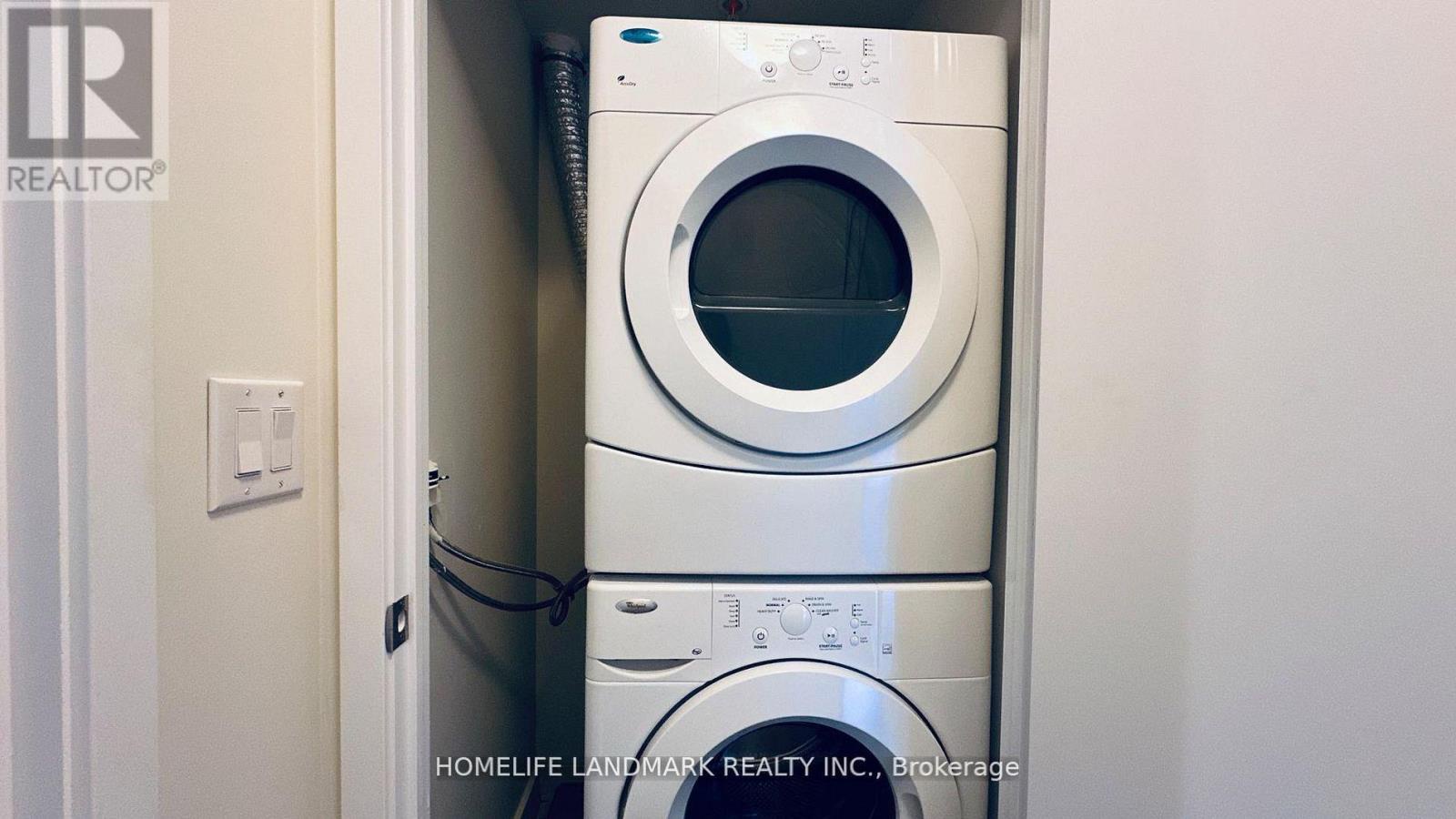 605 - 295 Adelaide Street W, Toronto (waterfront Communities), Ontario