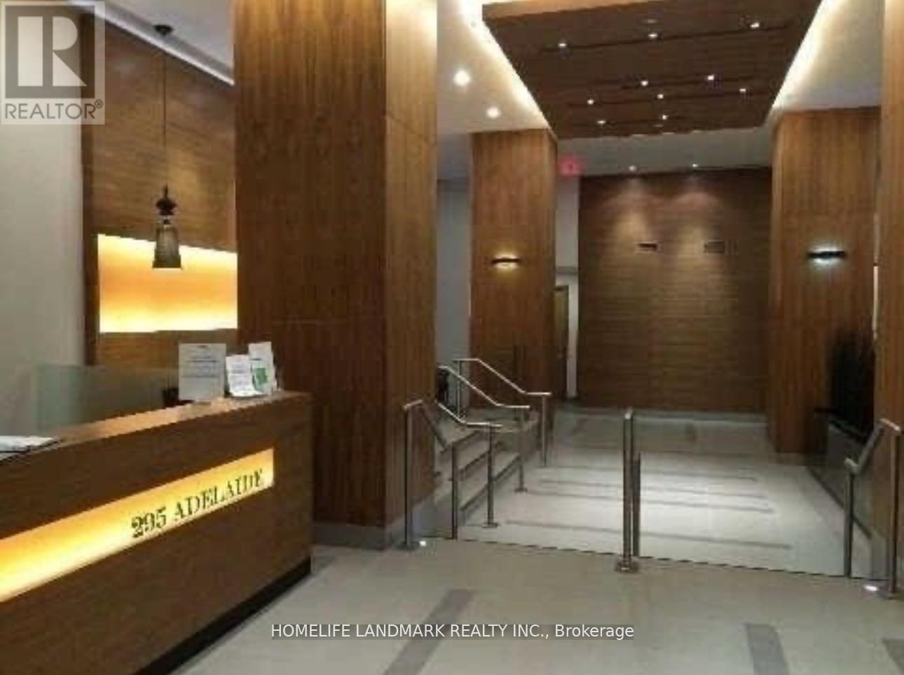 605 - 295 Adelaide Street W, Toronto (waterfront Communities), Ontario