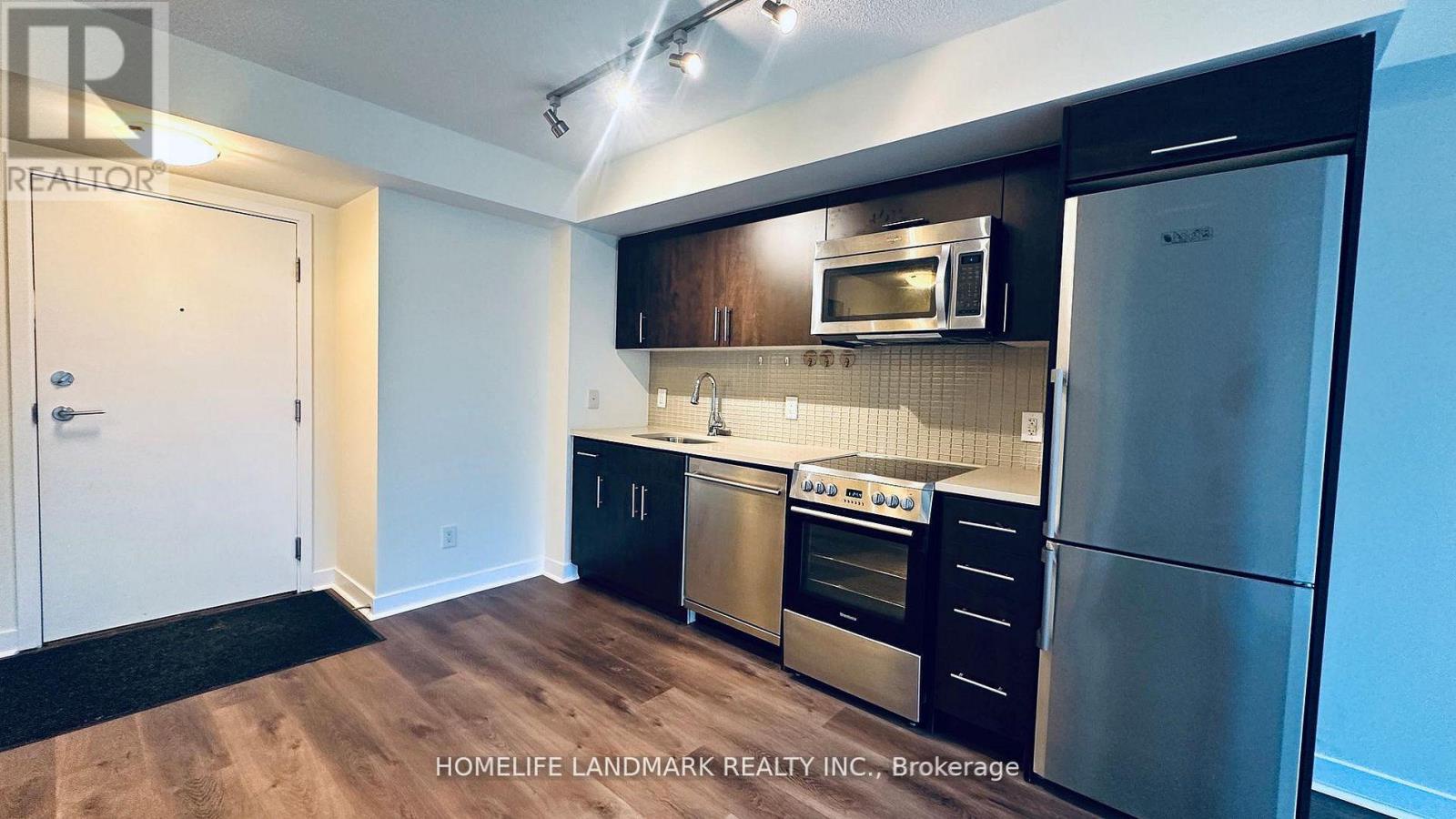 605 - 295 Adelaide Street W, Toronto (waterfront Communities), Ontario