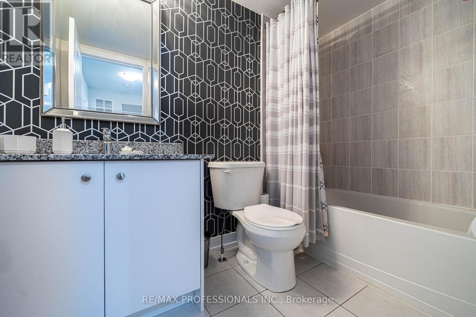 320 - 6 Drummond Street, Toronto (mimico), Ontario