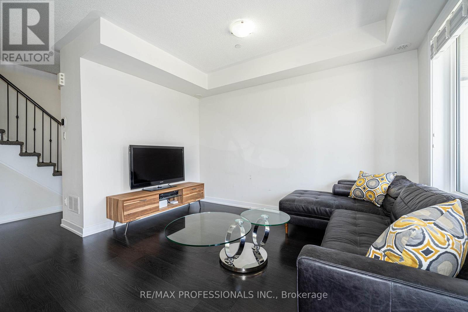 320 - 6 Drummond Street, Toronto (mimico), Ontario