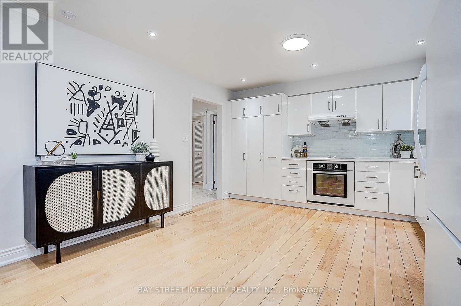 46 Caravan Drive, Toronto (banbury-don Mills), Ontario