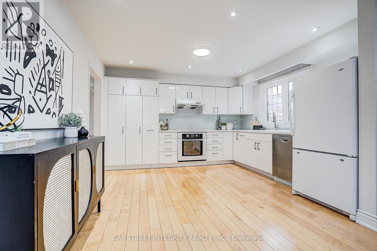 46 Caravan Drive, Toronto (banbury-don Mills), Ontario