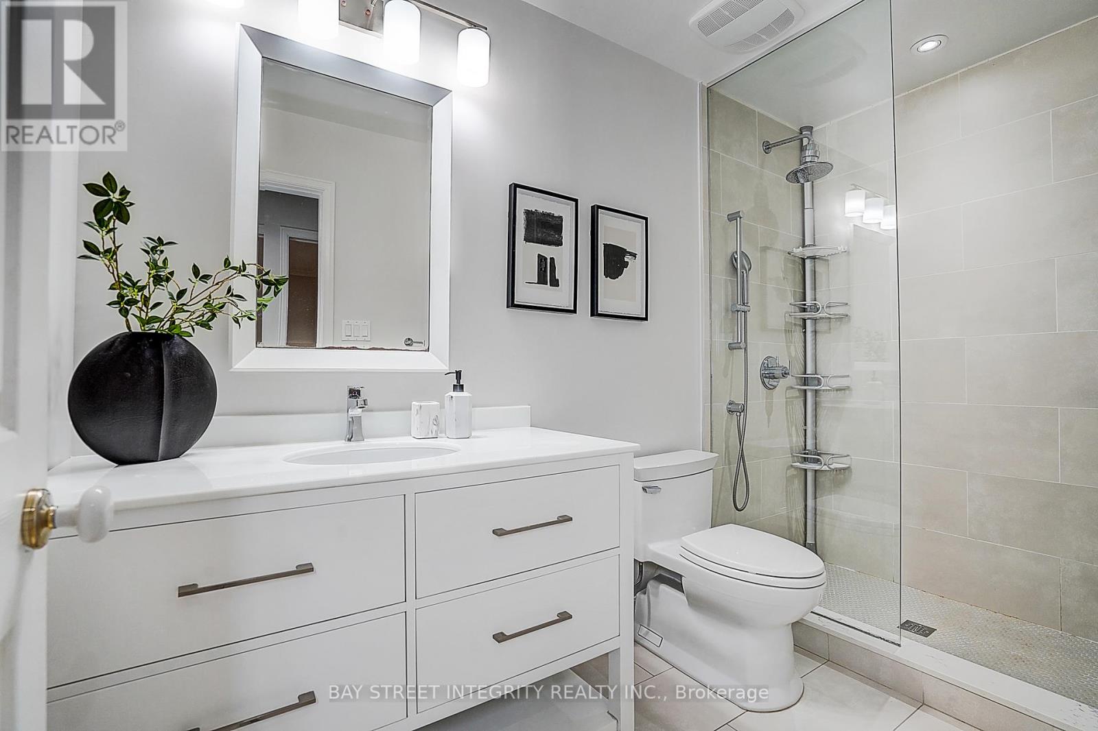 46 Caravan Drive, Toronto (banbury-don Mills), Ontario