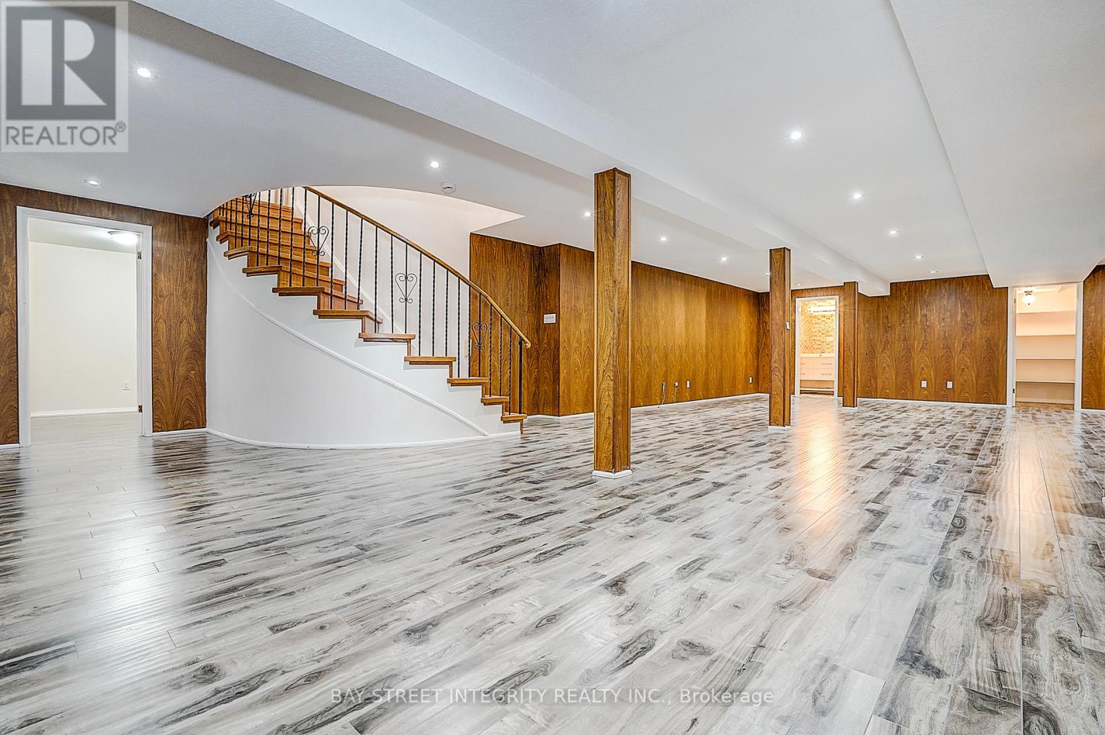 46 Caravan Drive, Toronto (banbury-don Mills), Ontario