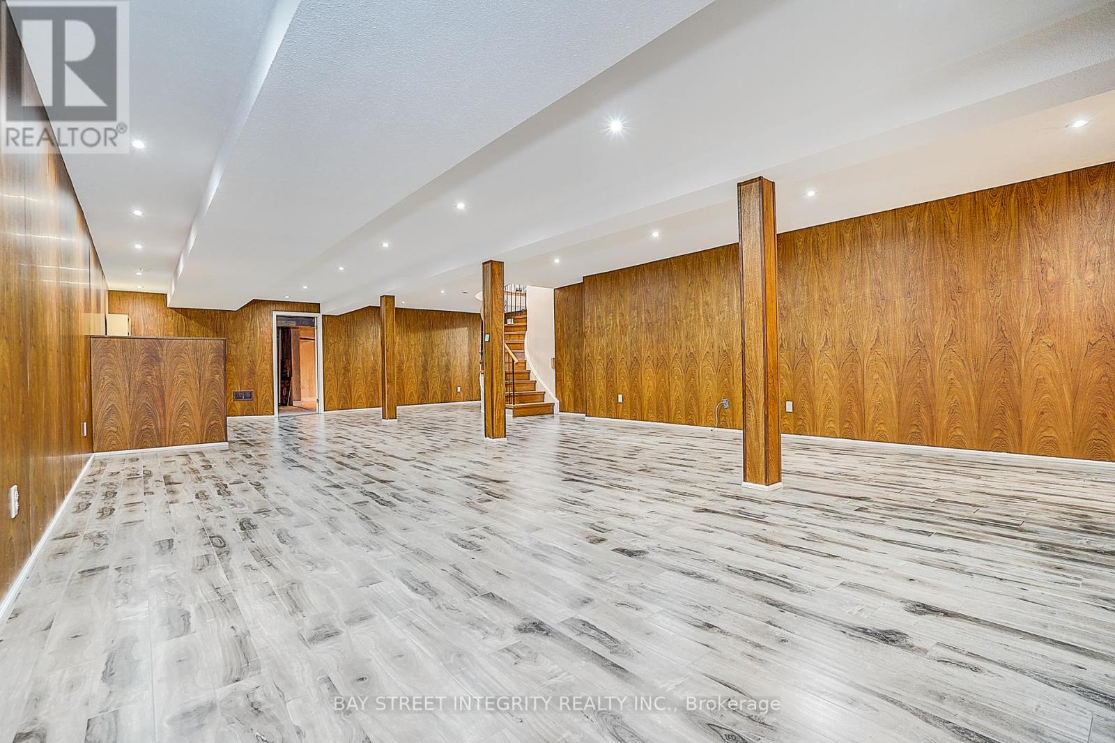 46 Caravan Drive, Toronto (banbury-don Mills), Ontario