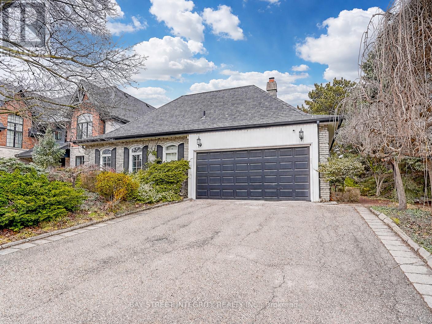 46 Caravan Drive, Toronto (banbury-don Mills), Ontario