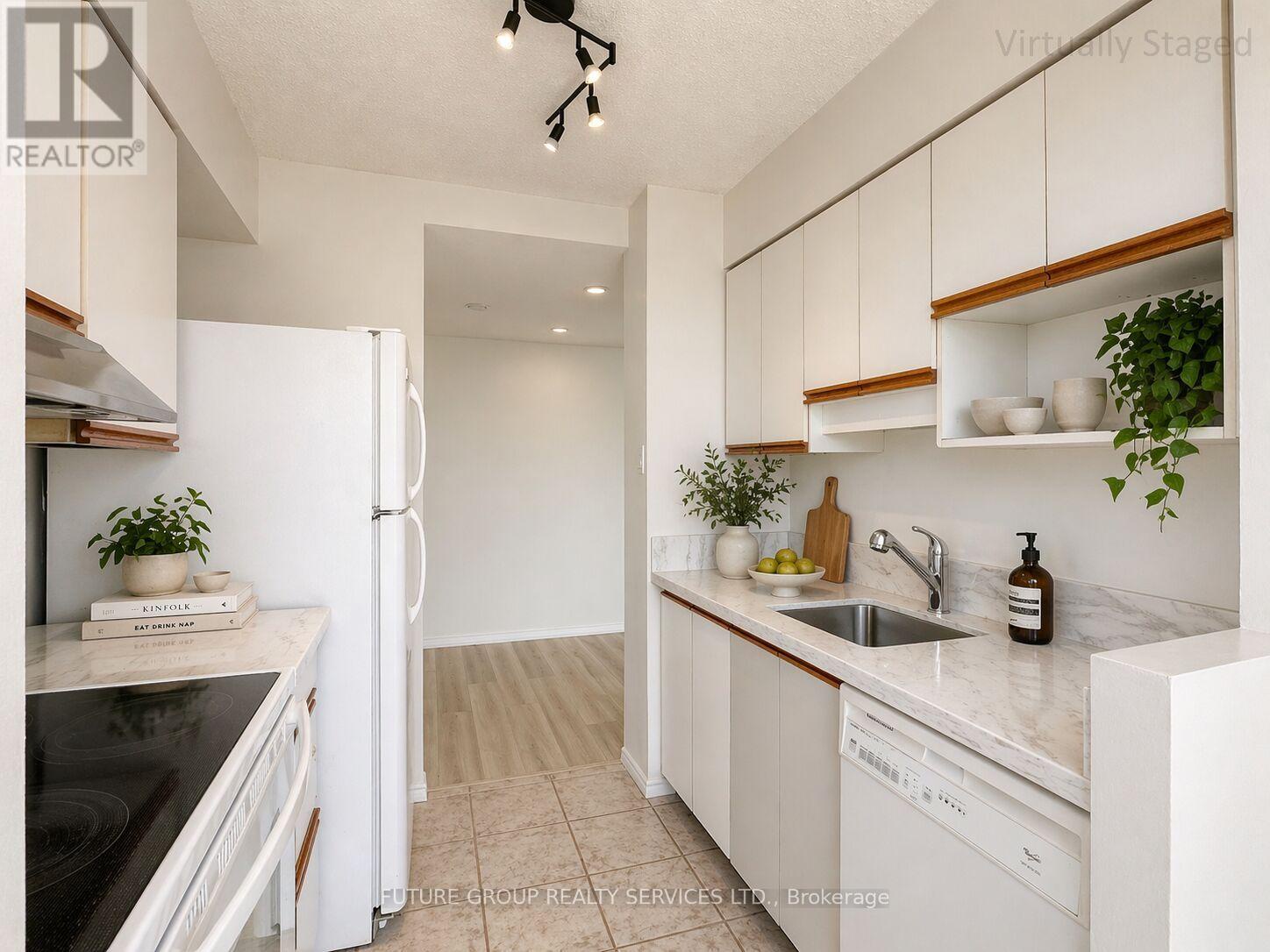 504 - 160 Alton Towers Circle, Toronto (milliken), Ontario