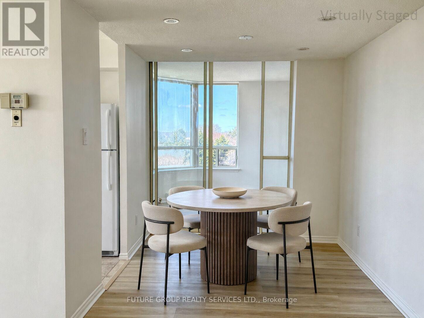 504 - 160 Alton Towers Circle, Toronto (milliken), Ontario