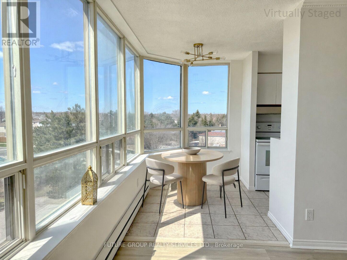 504 - 160 Alton Towers Circle, Toronto (milliken), Ontario