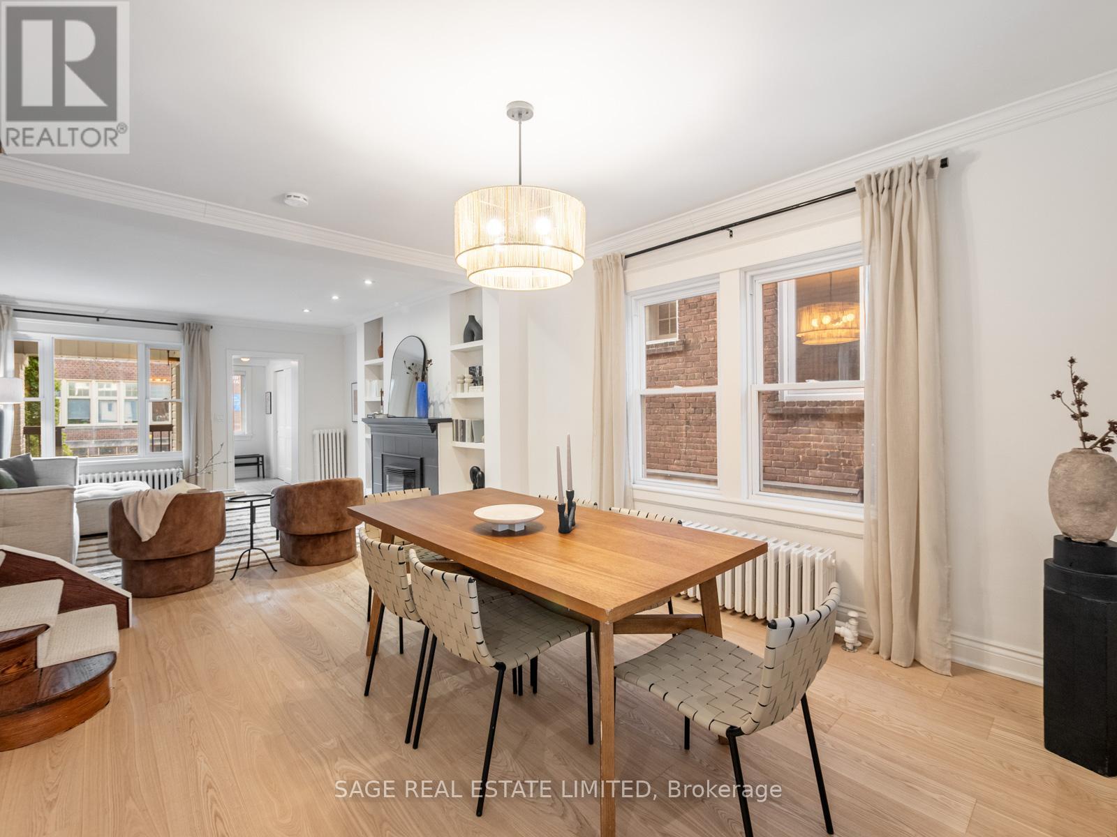 97 Bowmore Road E, Toronto (woodbine Corridor), Ontario