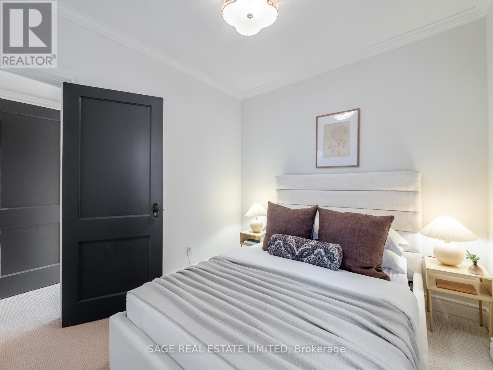 97 Bowmore Road E, Toronto (woodbine Corridor), Ontario