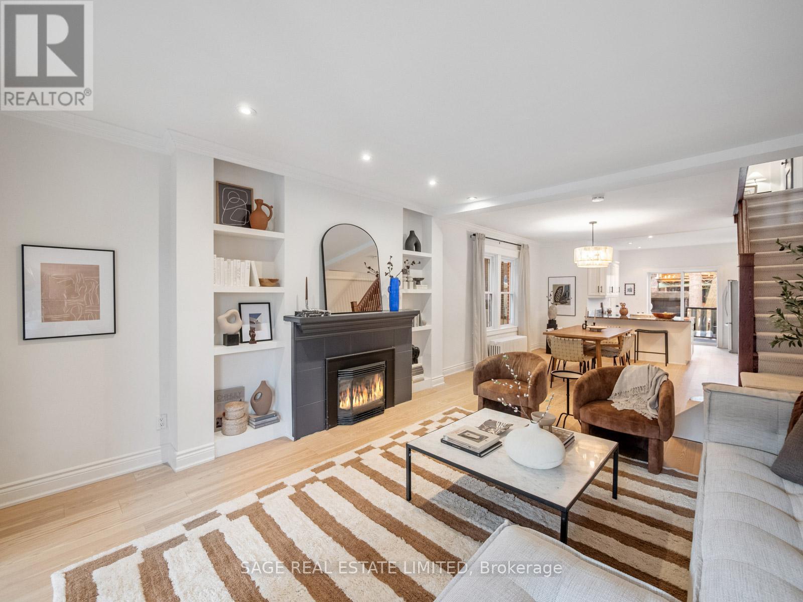 97 Bowmore Road E, Toronto (woodbine Corridor), Ontario