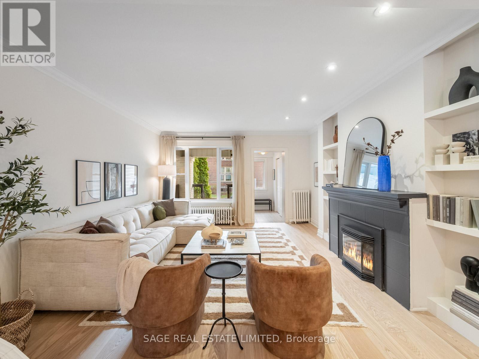 97 Bowmore Road E, Toronto (woodbine Corridor), Ontario