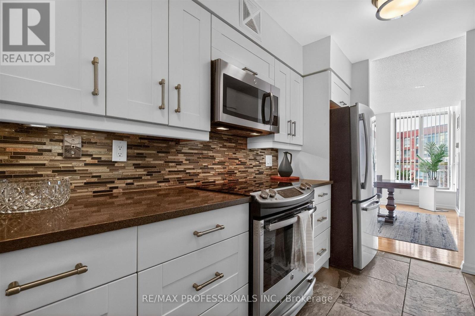 620 - 20 Southport Street, Toronto (high Park-swansea), Ontario