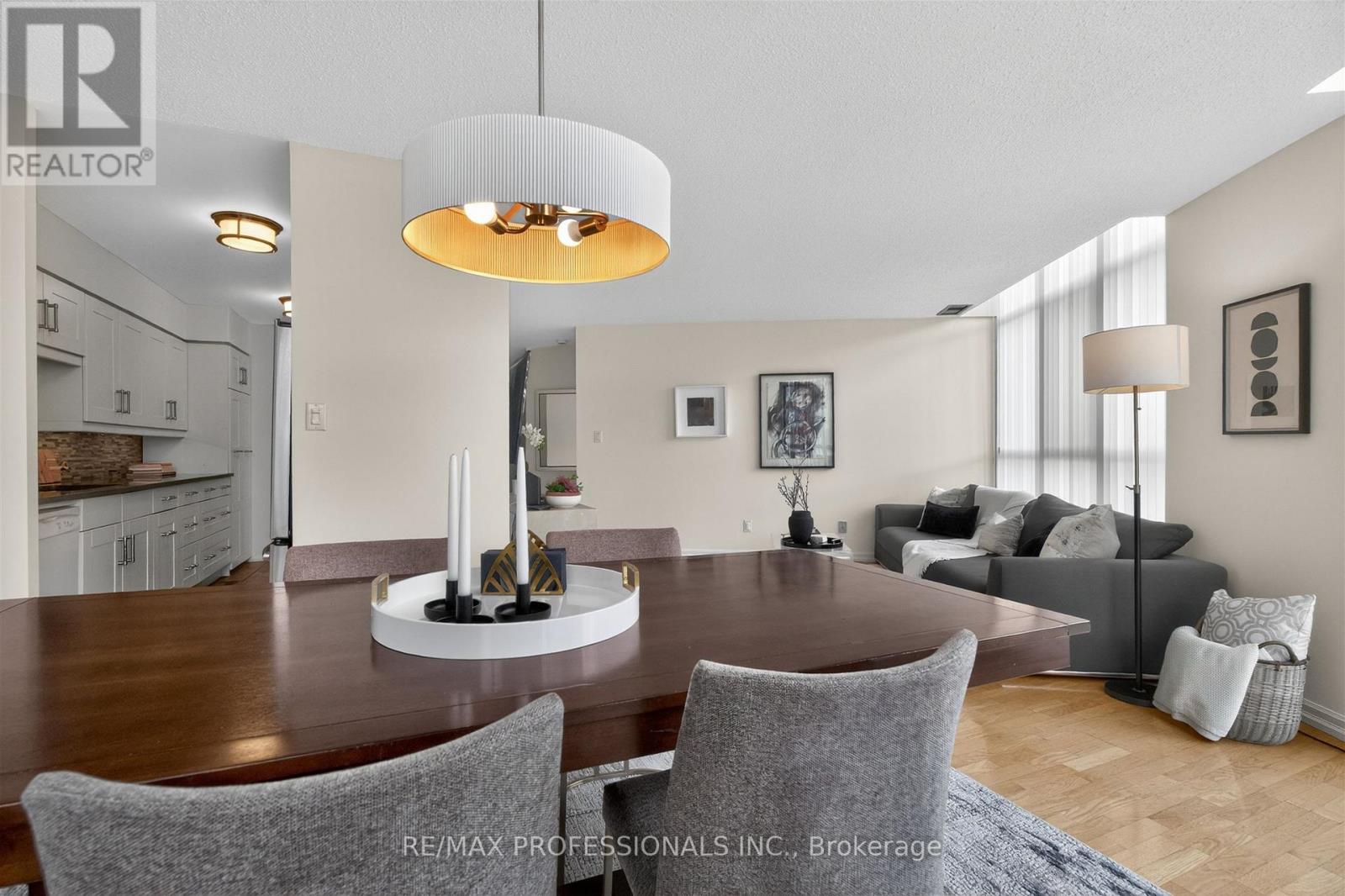 620 - 20 Southport Street, Toronto (high Park-swansea), Ontario