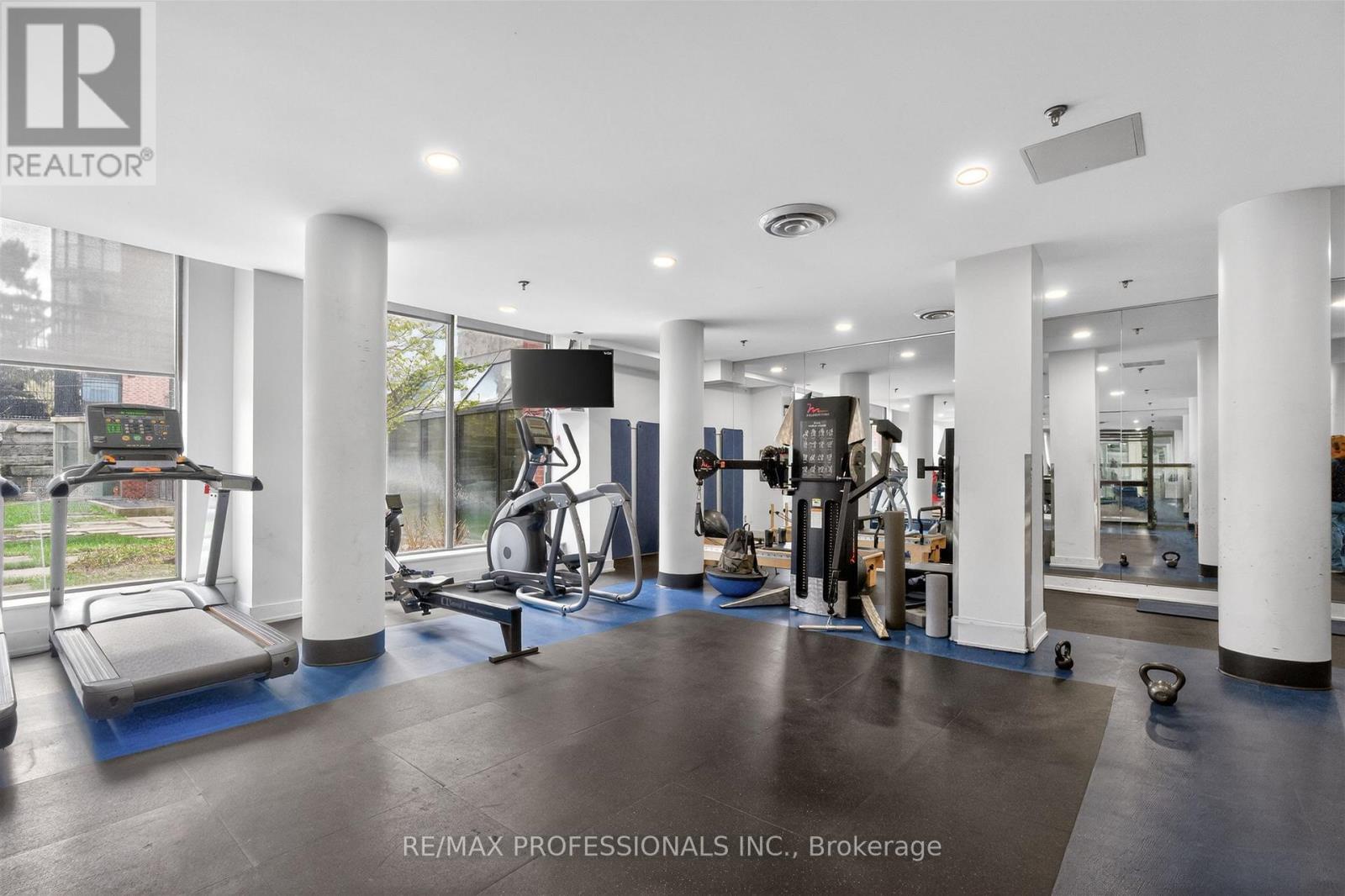 620 - 20 Southport Street, Toronto (high Park-swansea), Ontario