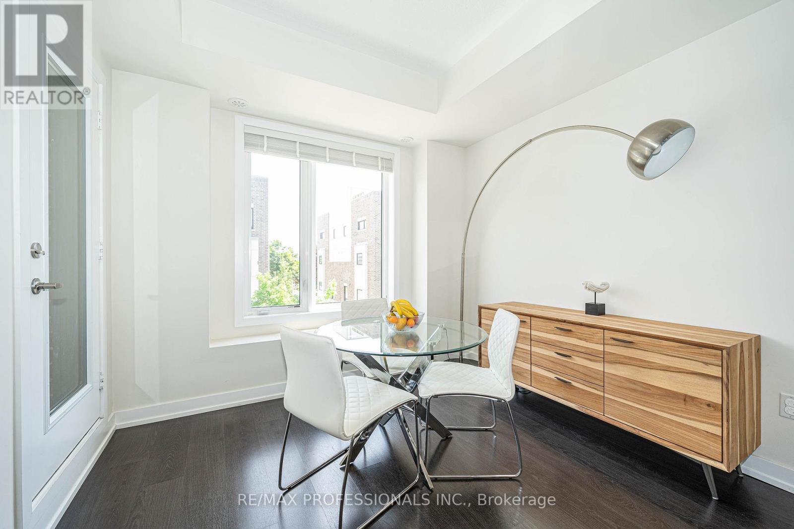 320 - 6 Drummond Street, Toronto (mimico), Ontario